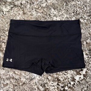 Under Armour Black Women's Athletic Bike Shorts